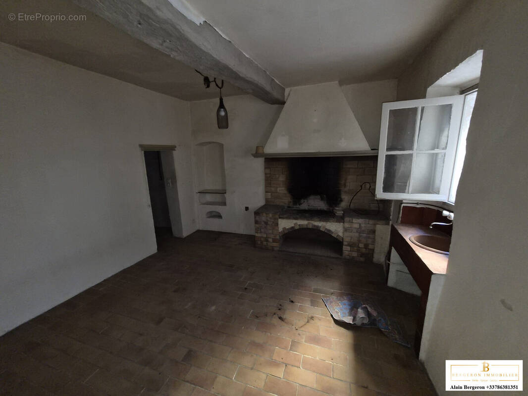 Maison à CABRIS