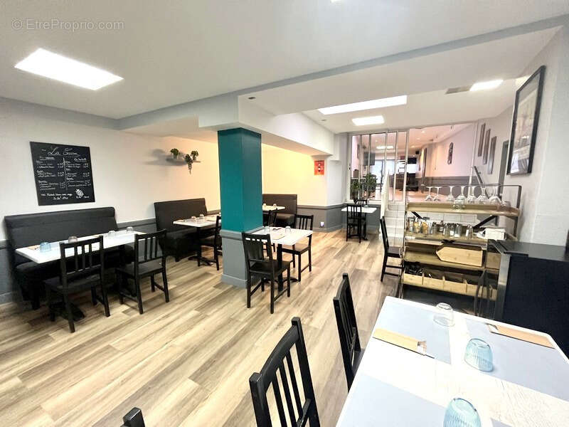 Immeuble 250m2 : un commerce + 2 appartements - photo 6