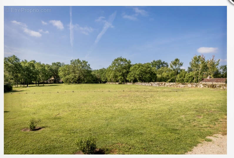 Maison à MASQUIERES