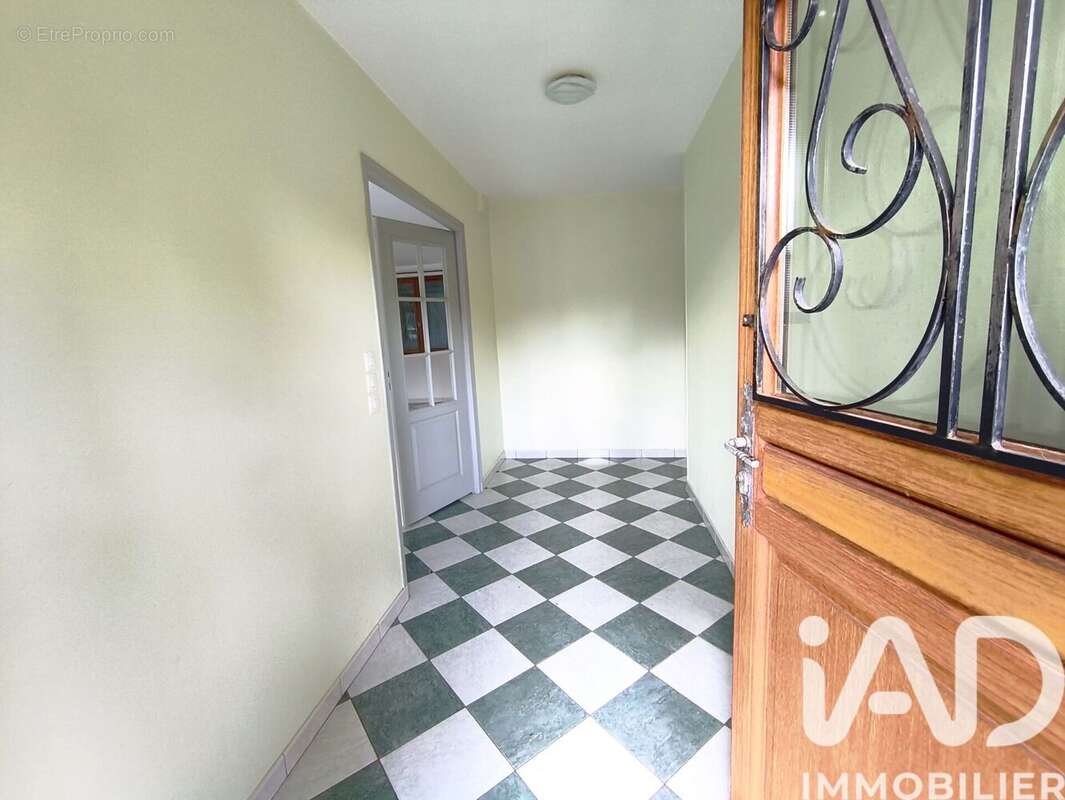 Photo 2 - Maison à ROZOY-SUR-SERRE