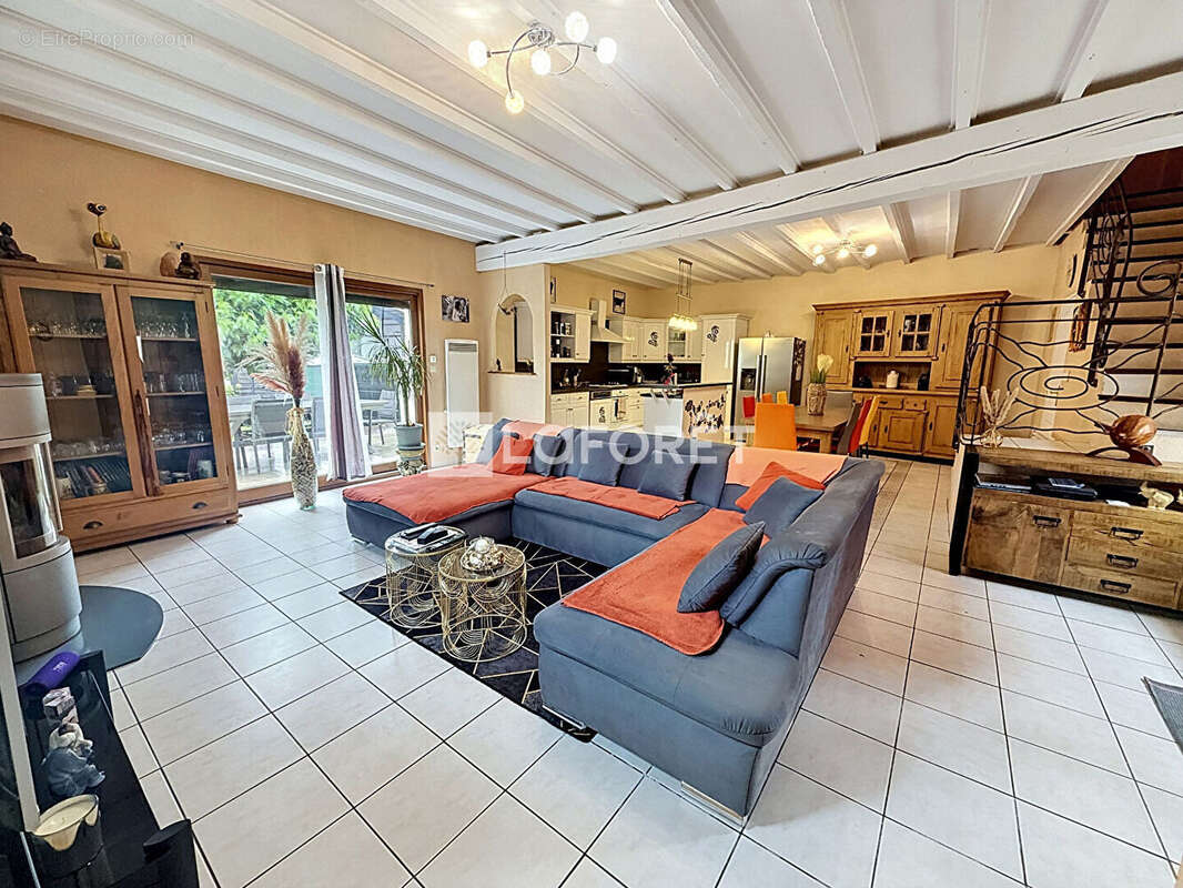 Maison de village rénovée - Mézériat - photo 3