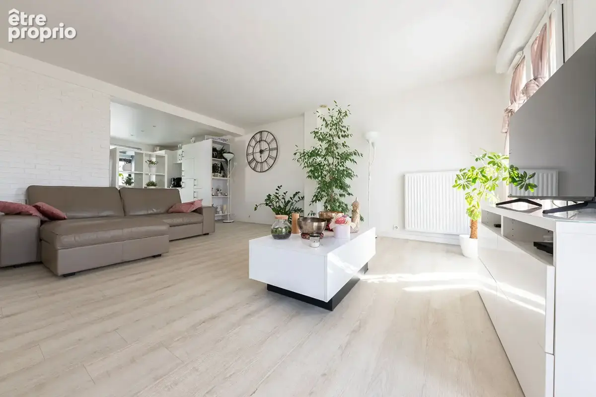 Maison Vaires Sur Marne 6 pièce(s) 152.63 m2 - photo 3