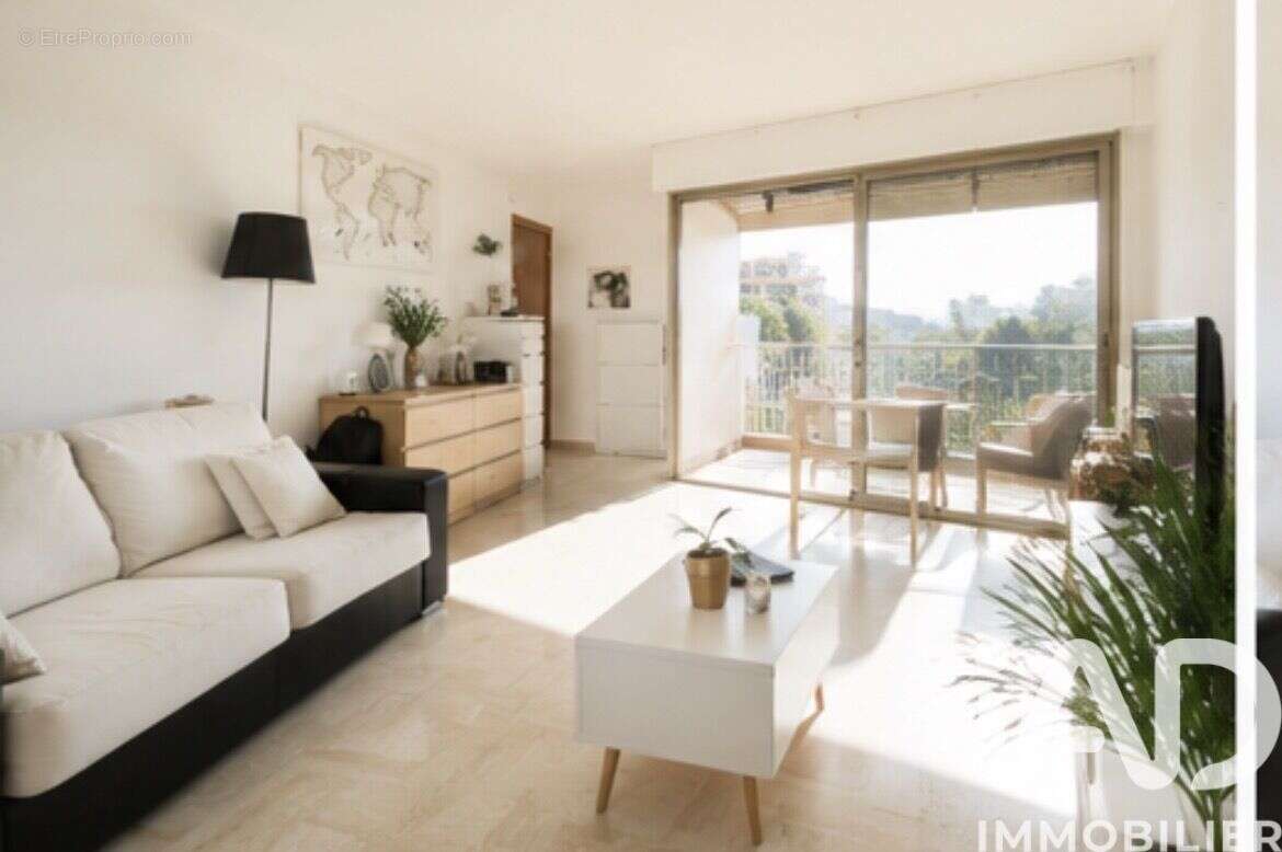 Photo 2 - Appartement à MANDELIEU-LA-NAPOULE