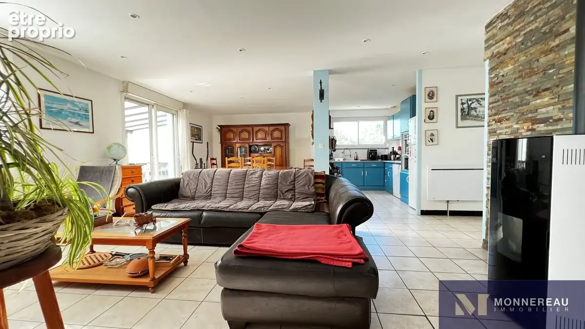 Maison 5 pièces semussac quartier trignac avec grand sous-sol - photo 4