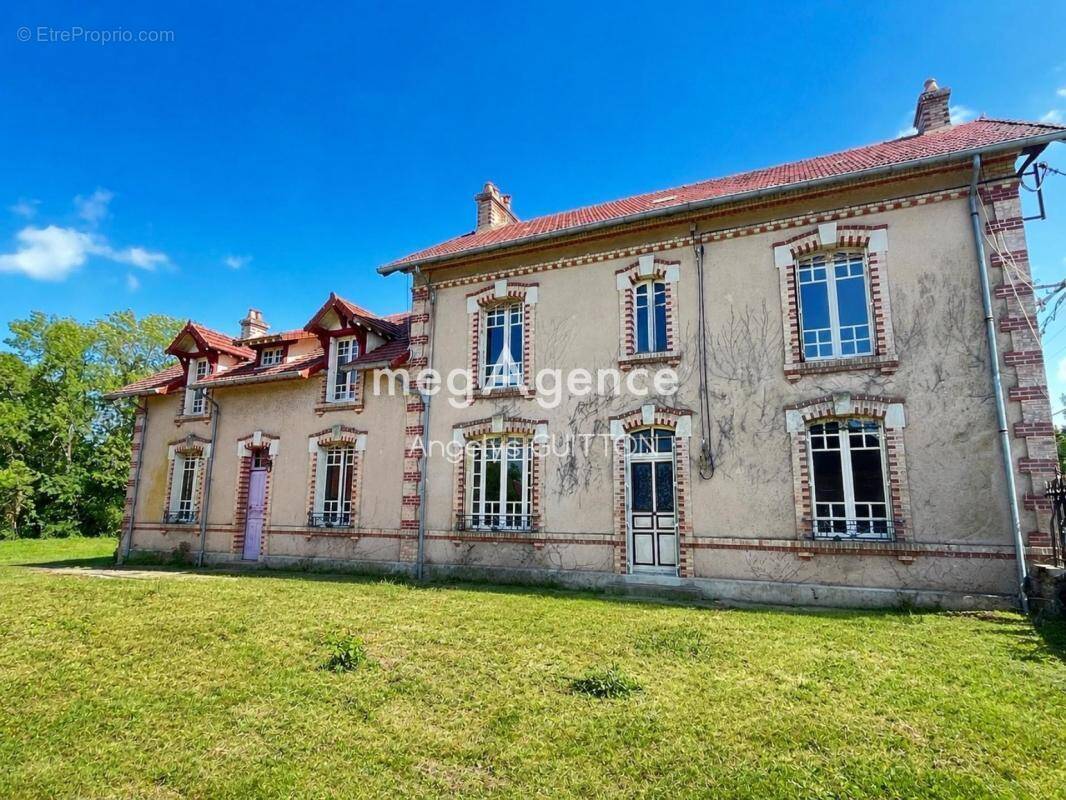 Maison à BEAUMONT-SUR-SARTHE
