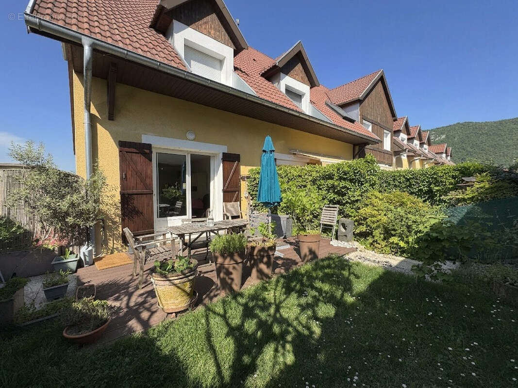 Appartement à QUINTAL