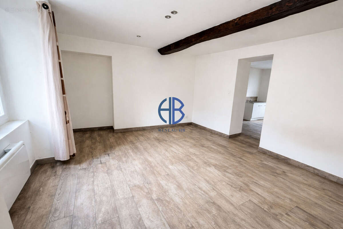 Appartement à LES ABRETS