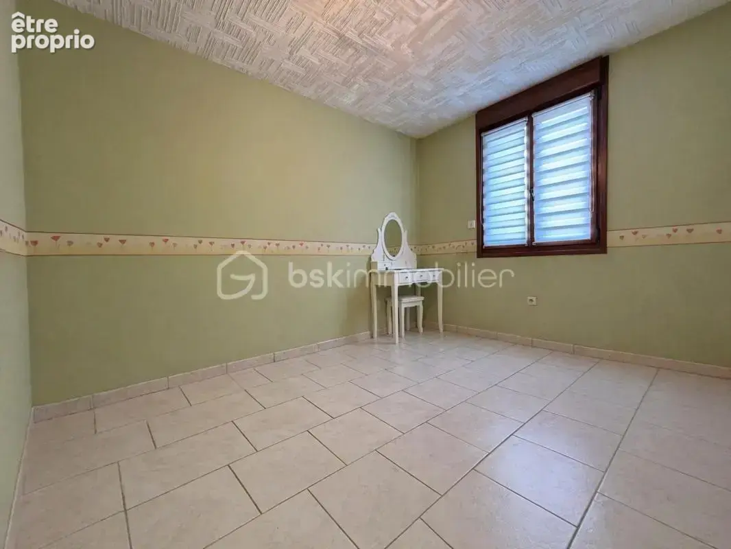 Pavilon individuel semi-plain pied 3 chambres jardin garage - photo 11