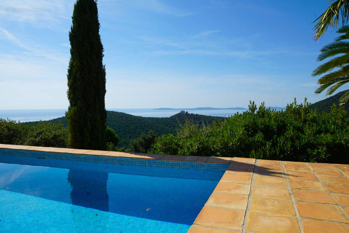Maison à CAVALAIRE-SUR-MER