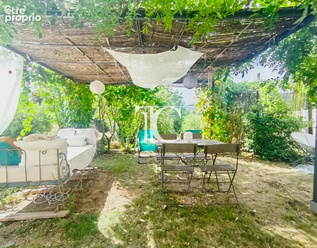 Maison de village en pierre restauree * 2 chambres * clede * jardin * calme mais proche commodites * - photo 23