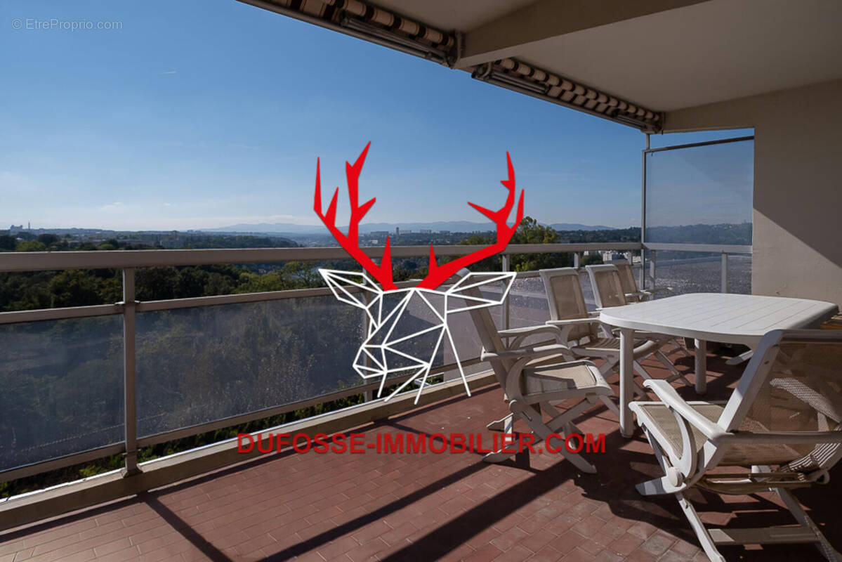 Photo 1 - Appartement à CALUIRE-ET-CUIRE