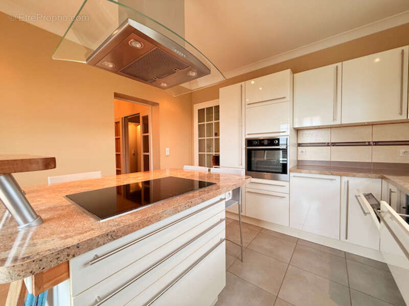 Maison à SAINTE-DODE