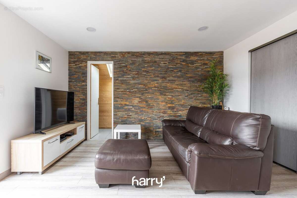 Appartement à OYE-ET-PALLET