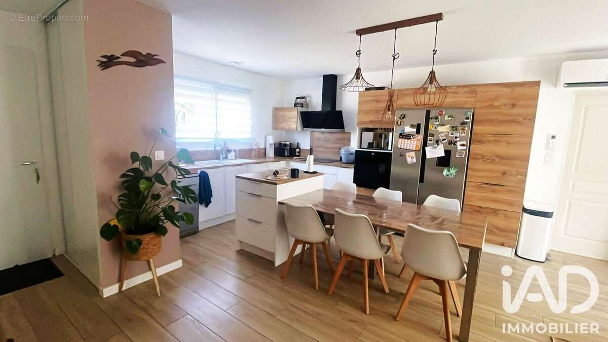 Maison 86 m² à Lasgraisses  - photo 2