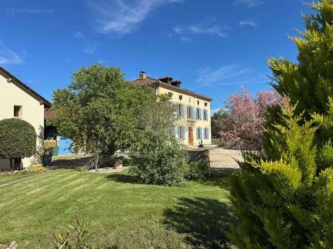 Maison à BOULOGNE-SUR-GESSE