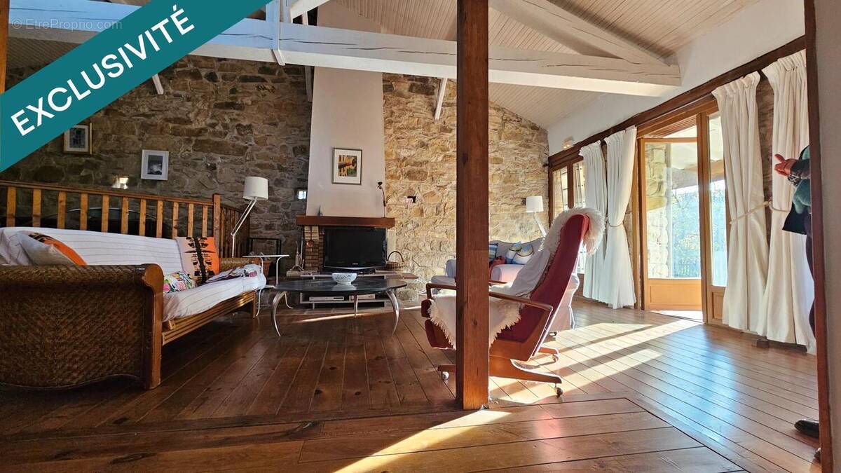 Photo 1 - Maison à LARROQUE