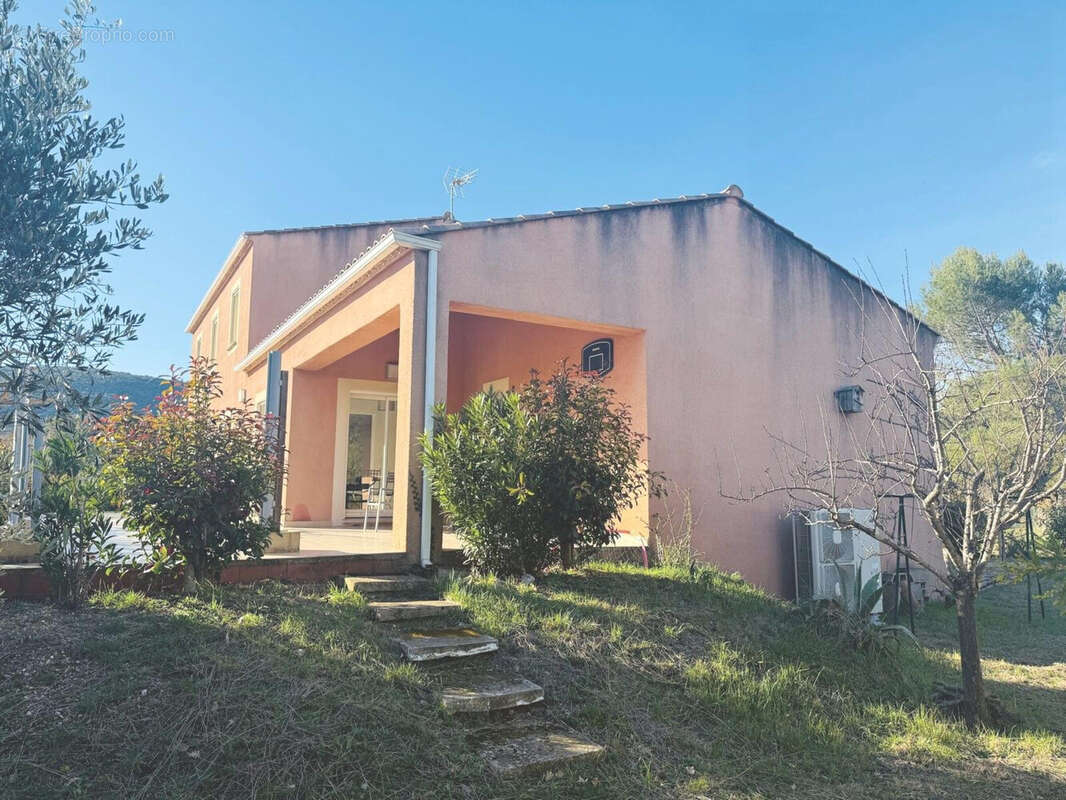 Facade Est - Maison à LIOUC