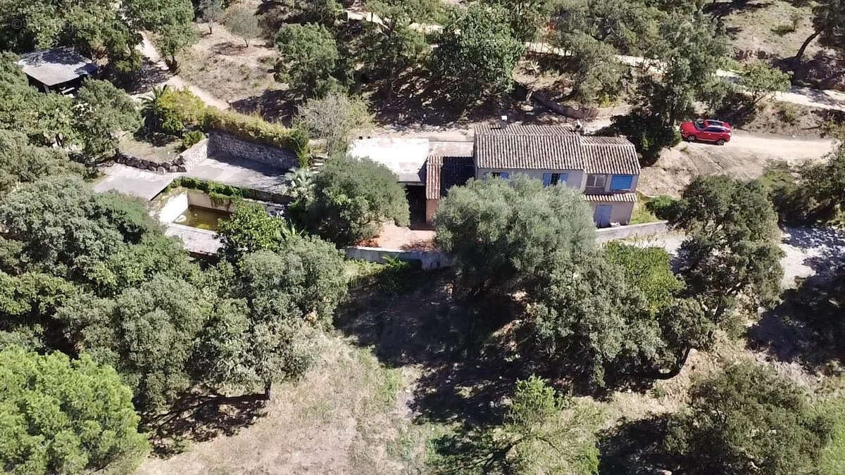 Maison à GRIMAUD