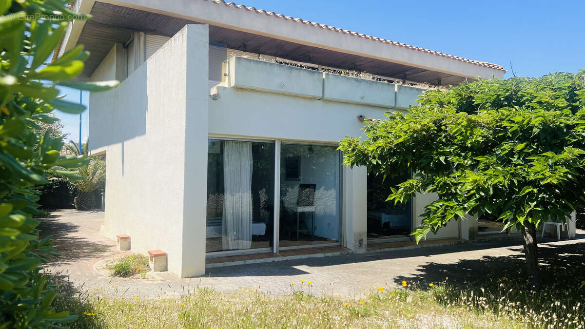 Maison à SAINT-CYPRIEN