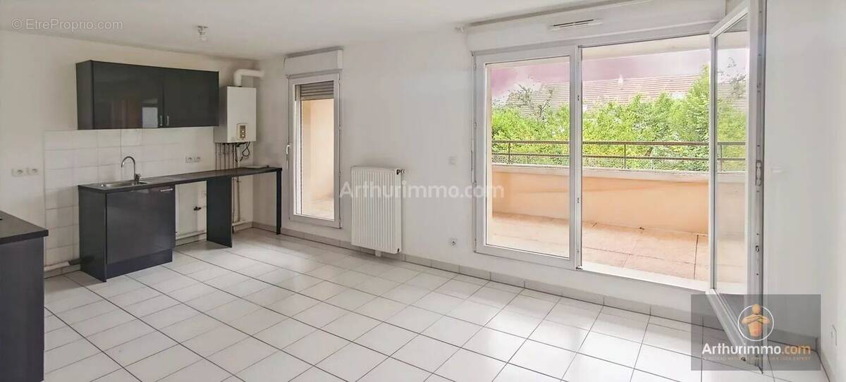 Appartement à LISSES