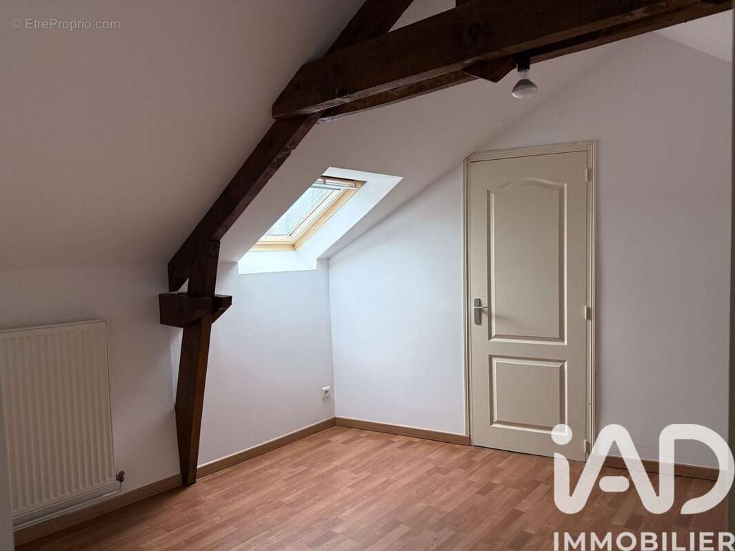 Photo 8 - Appartement à LE QUESNOY