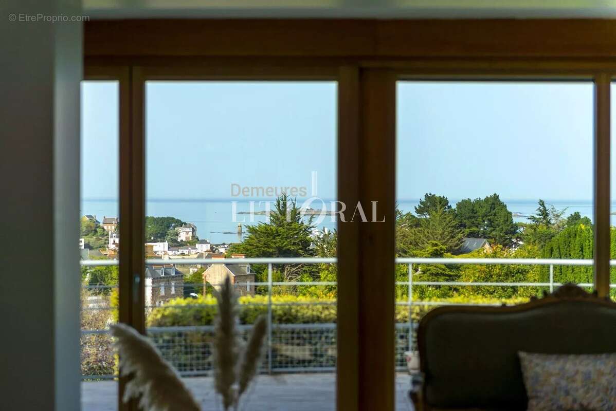 Maison à ETABLES-SUR-MER