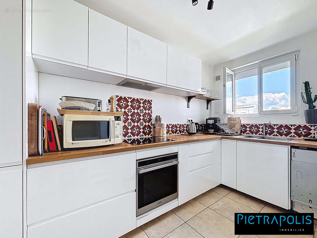 Appartement à OULLINS