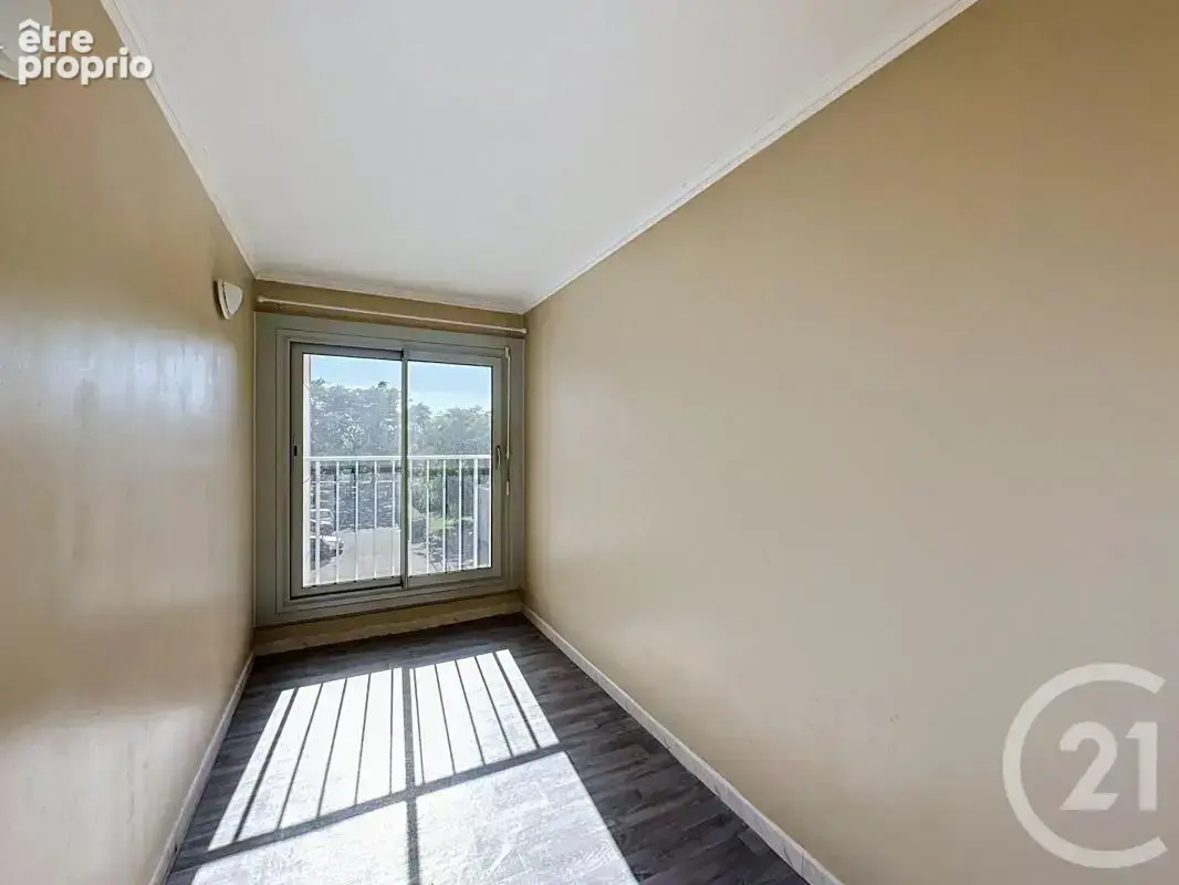 Appartement 4 pièces 79 m² à vendre à Venissieux (69200) - photo 11