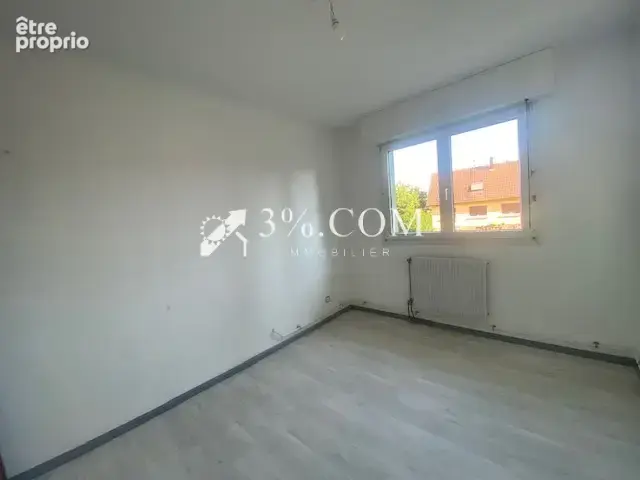 3%.COM Appartement F2 avec balcon et cave INVESTISSEUR - photo 6