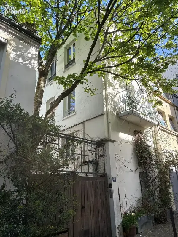 Comme une maison à Paris - Triplex d'architecte - photo 2