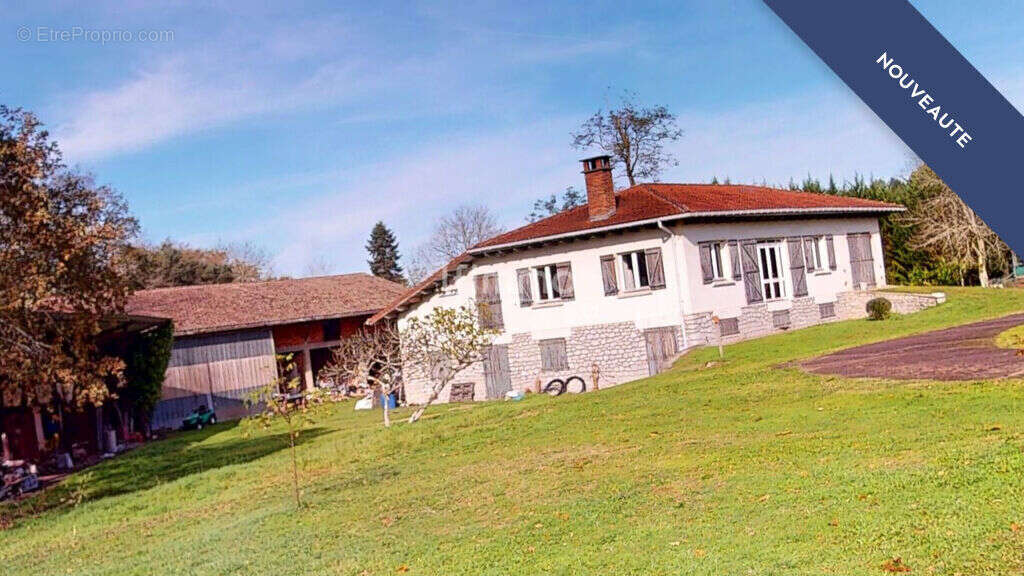 Maison à RION-DES-LANDES