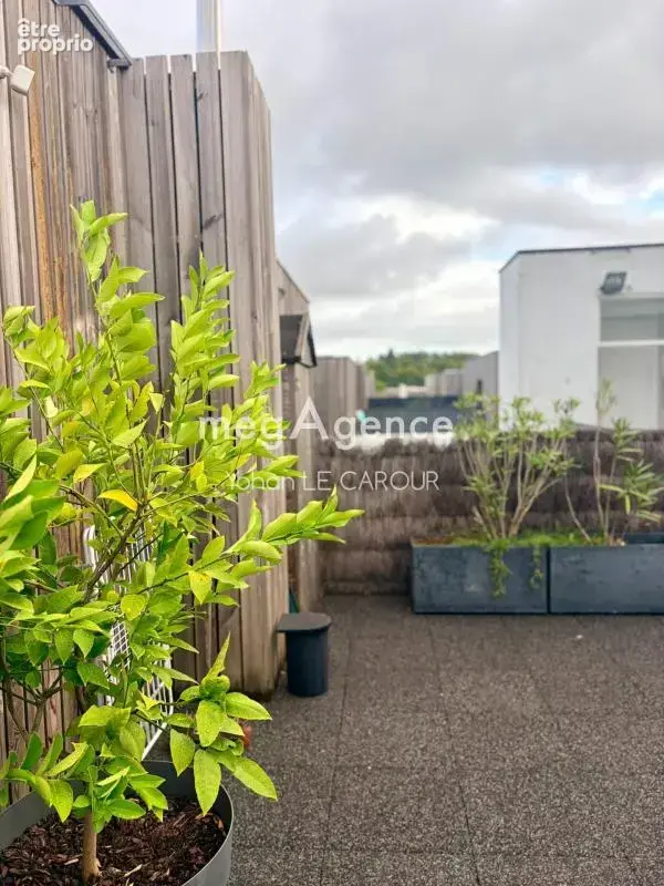 Appartement neuf de 80 m² en dernier étage, terrasse et parkings - photo 7