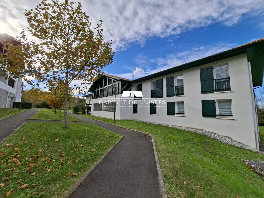 Appartement à SAINT-PIERRE-D'IRUBE