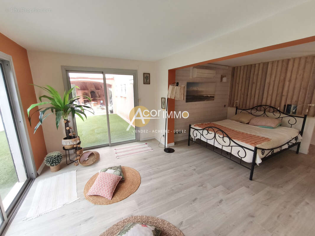 La seyne sur mer - fabregas - villa t7 + double garage - photo 14