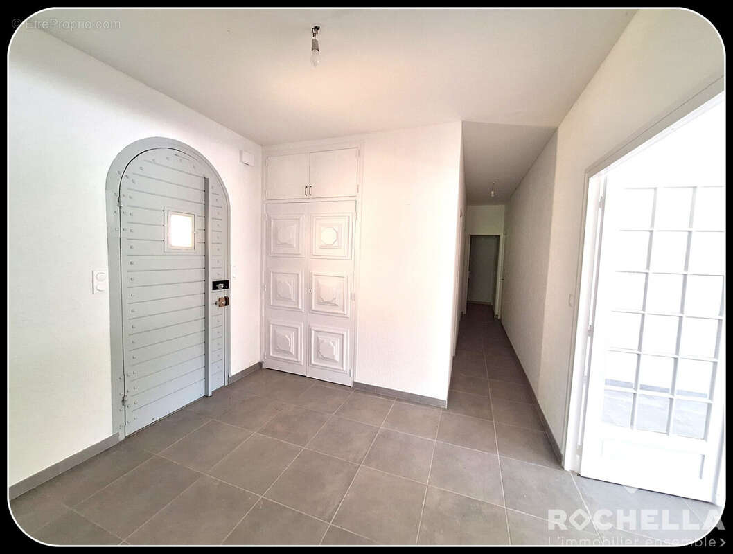 Maison à SAINTE-SOULLE