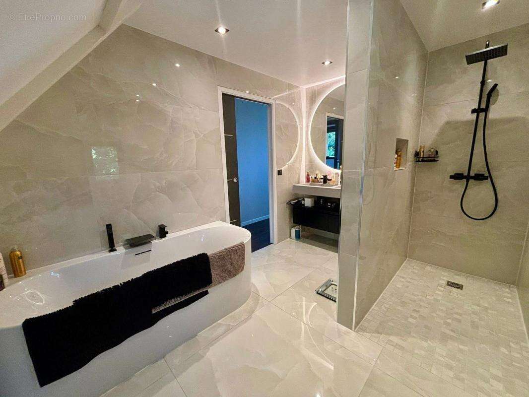 Maison 230 m² à Triel-Sur-Seine  - photo 9