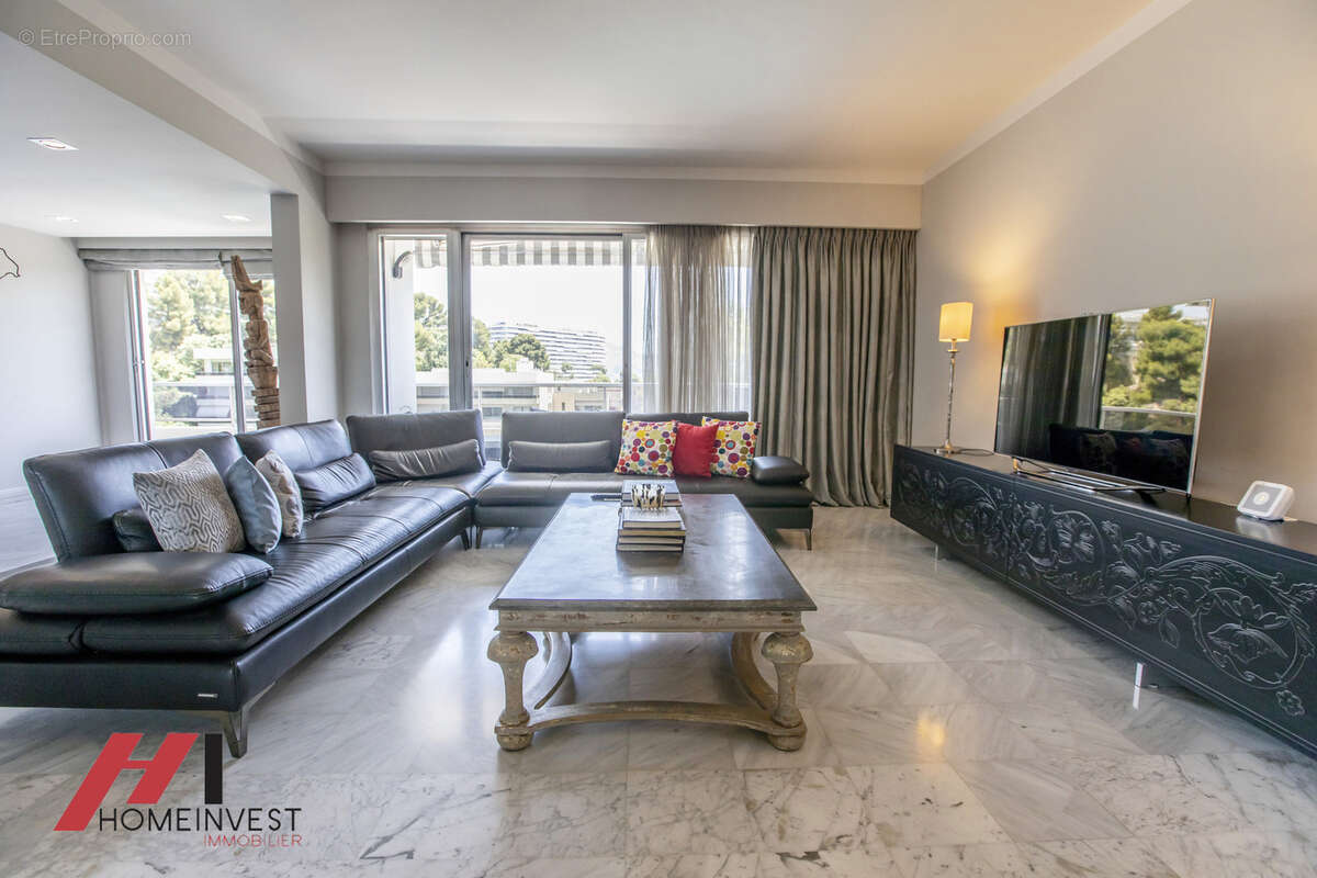 Pure merveille pour ce t5 cadenelle de 200m2 13008 - photo 6