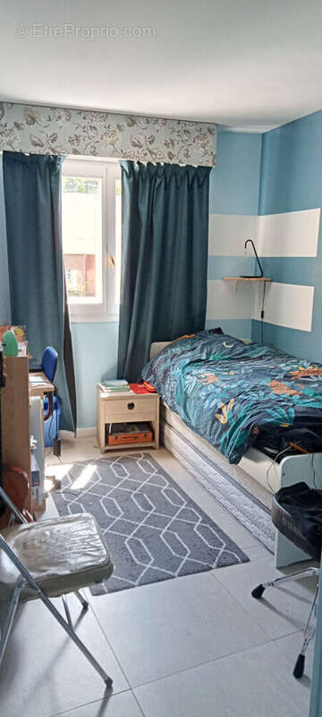 Appartement à PARIS-20E