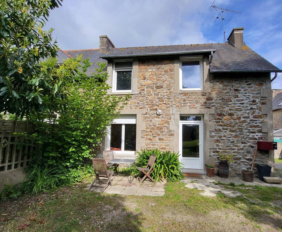 Maison à PLEURTUIT