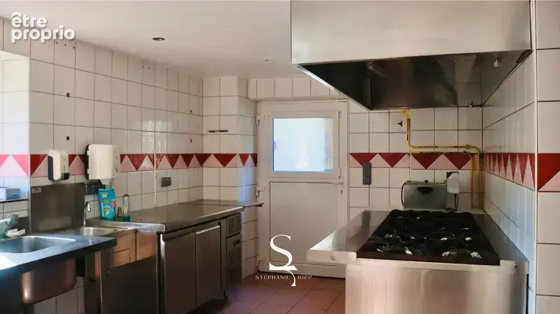 Immeuble de caractère à rénover - À VENDRE - photo 6