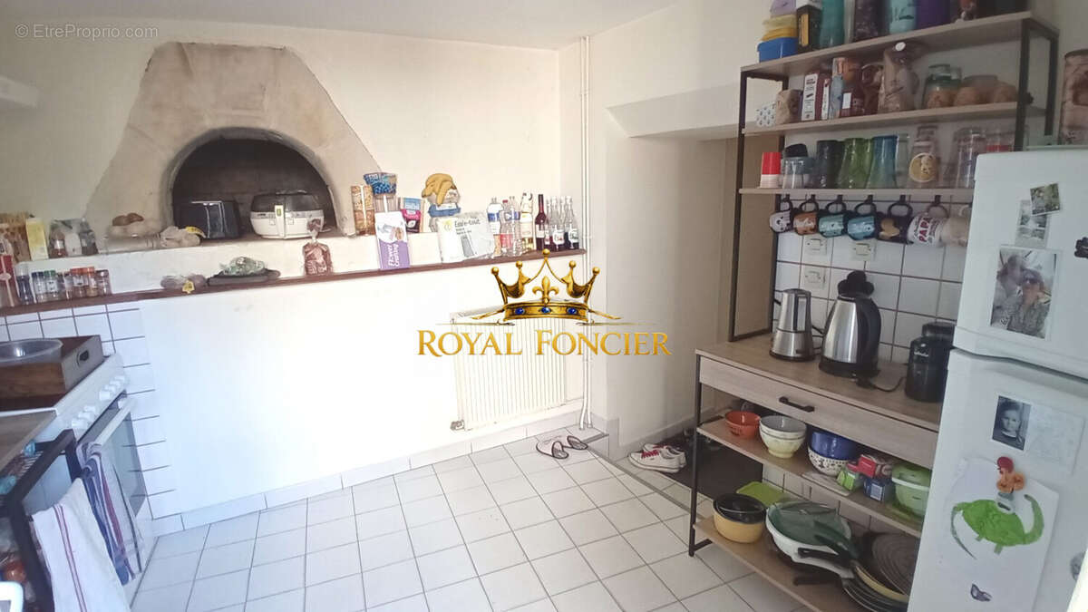 Maison 157 m² à Velleches  - photo 4