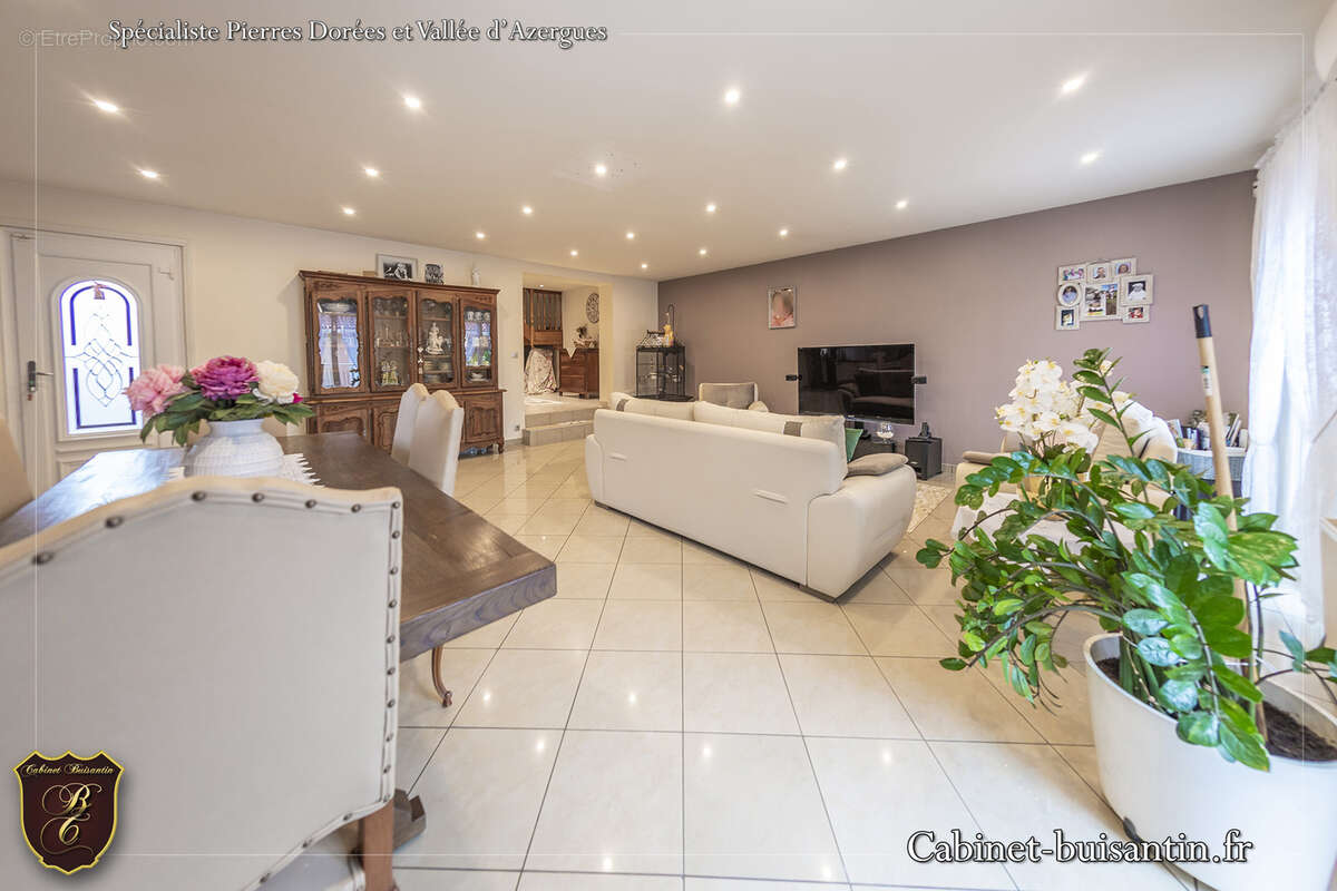 Maison à LE BOIS-D'OINGT