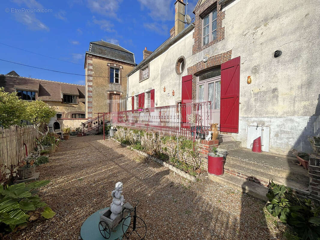 Maison à MORTAGNE-AU-PERCHE