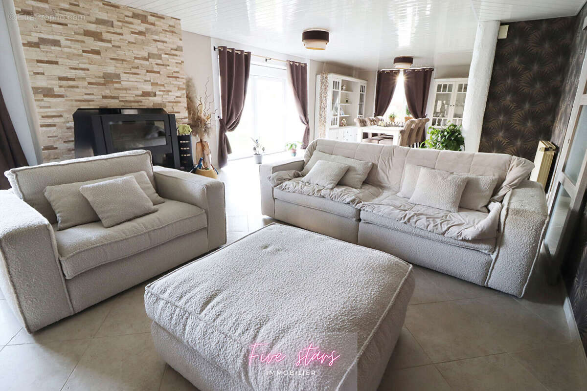 Maison à TILLY-SUR-MEUSE