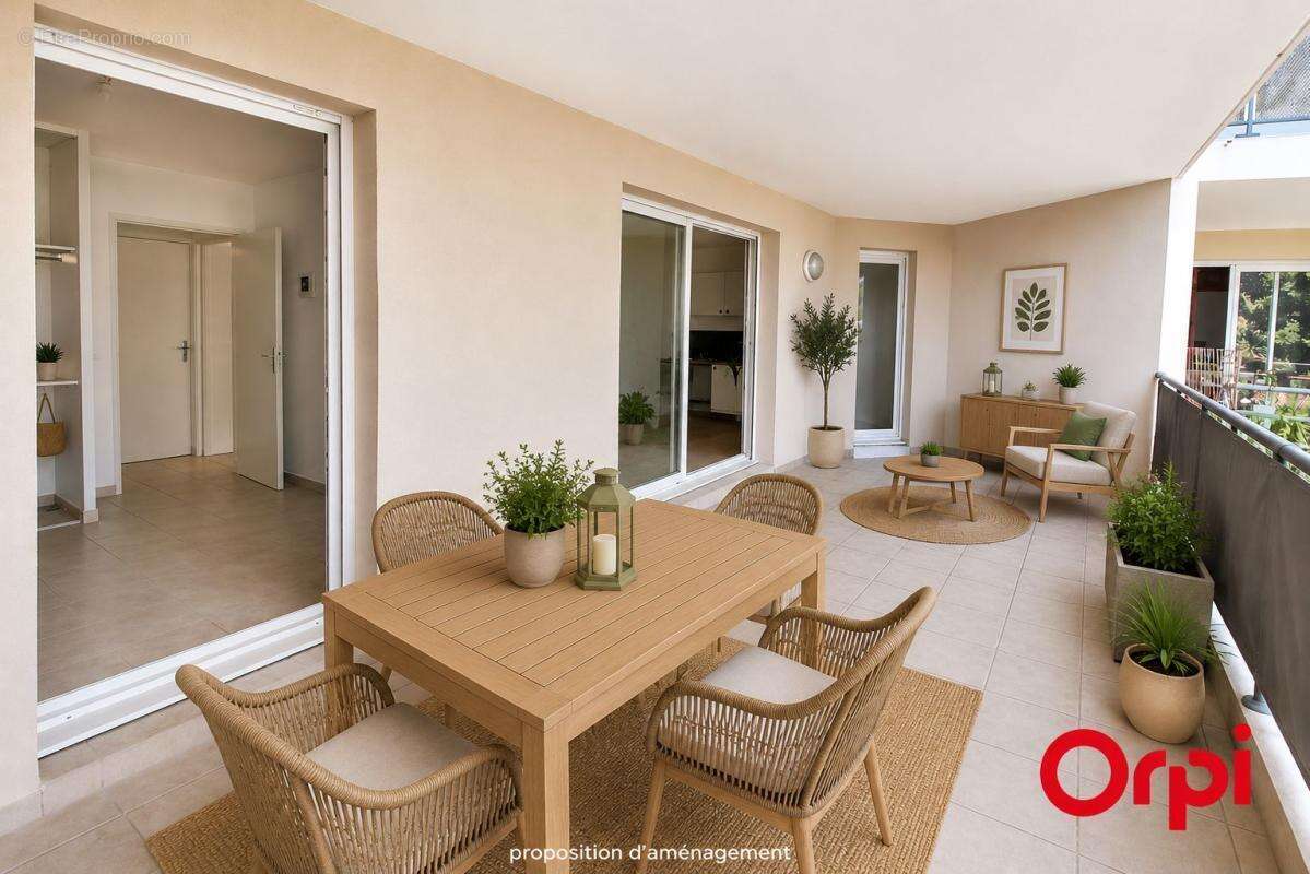 Appartement à MARSEILLE-4E