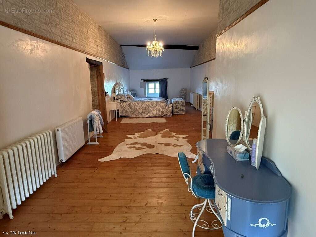 Magnifique Maison de Village 8 Minutes d'Aigre - photo 26