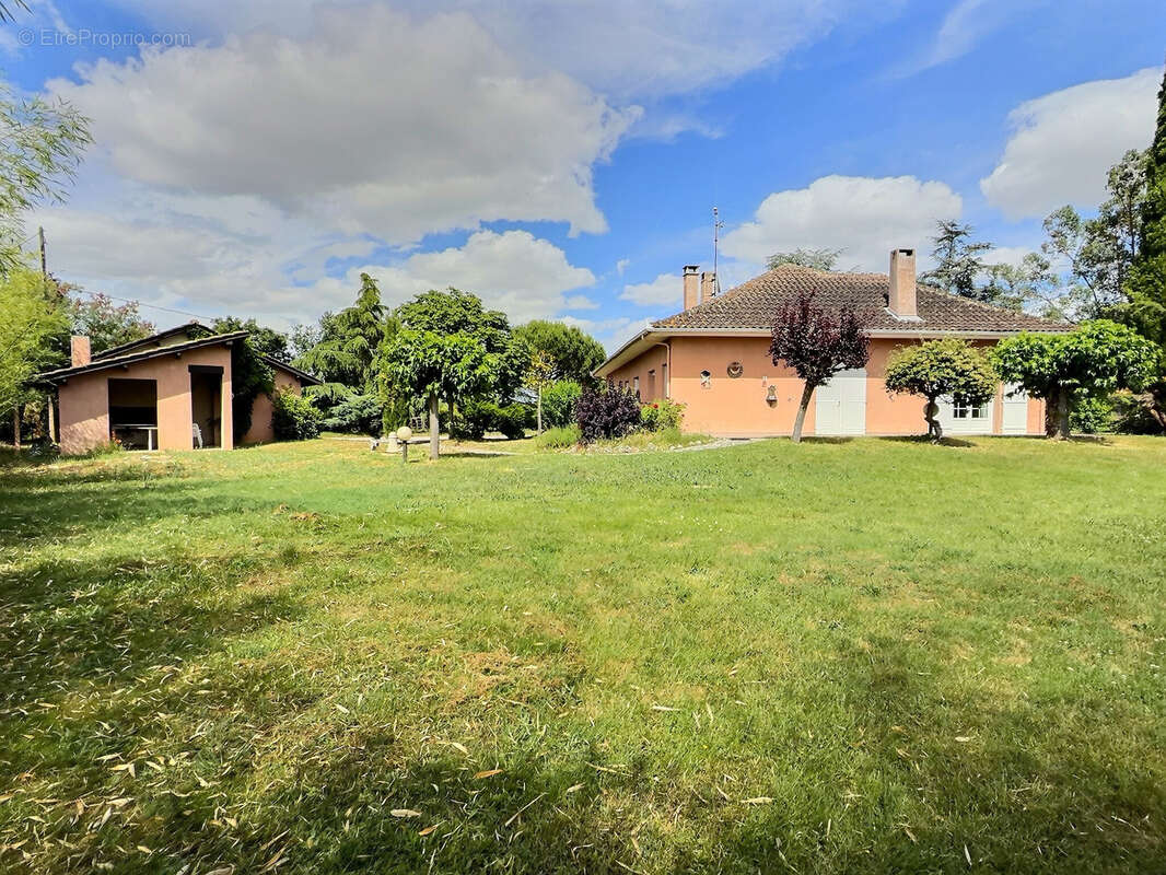 Maison à LAVAUR