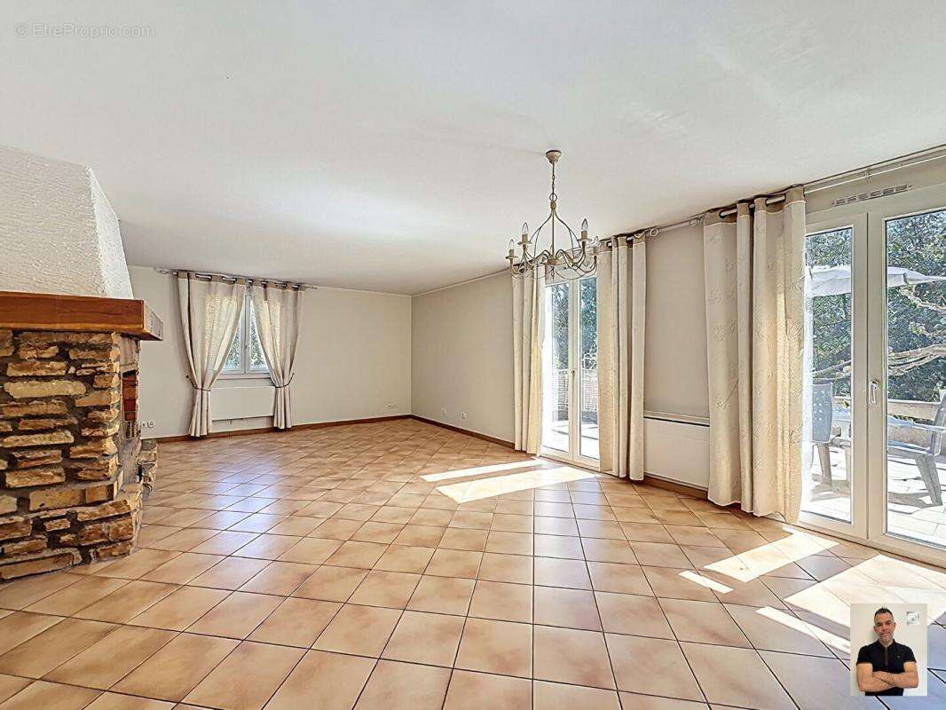 Maison 100 m² à Brignoles  - photo 10