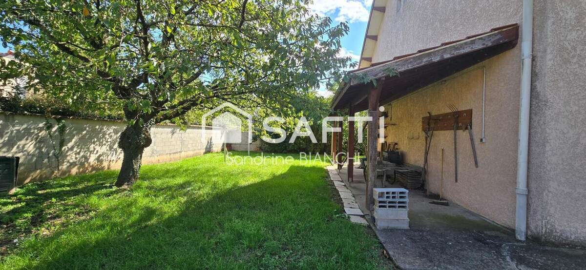 Photo 5 - Maison à SAINT-BONNET-DE-MURE