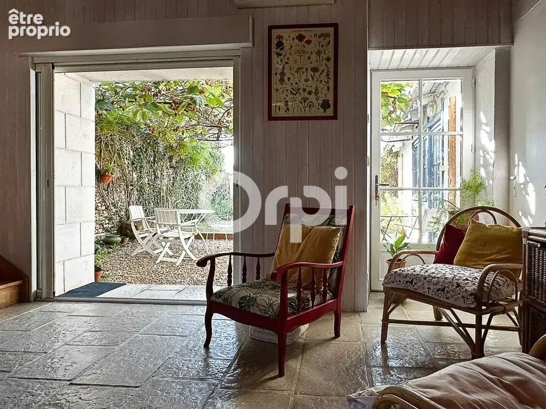 Maison charentaise au coeur de Thairé - photo 9